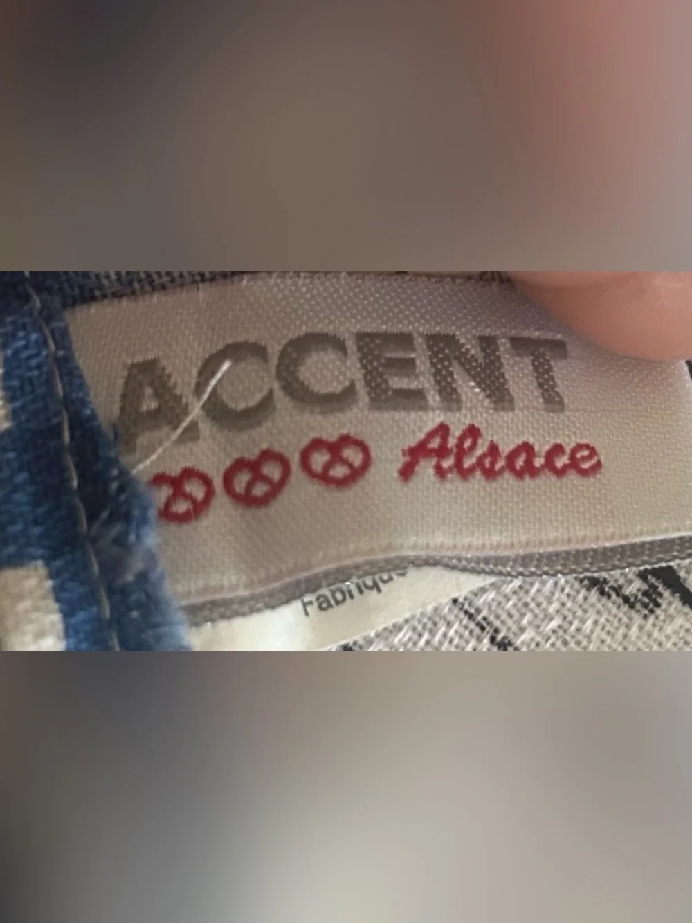 Accent traditional Alsatian-Astridel motif kitchen tea towel!
